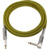 Żółto-czarny kabel o splocie w jodełkę z dwoma wtykami Jack 6.3 mm, z których jeden jest prosty, a drugi kątowy. Na obu wtykach widnieje napis "BlackBird".