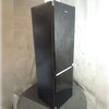 Lodówka HISENSE RB440N4GBE No frost 200.4cm Czarna (szkło) Licowane drzwi Szuflada z niższą temperaturą Sposób odszraniania (rozmrażania) chłodziarki No-Frost