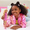 Lalka Barbie Fashionistas Metaliczna różowa sukienka HYT88 Rodzaj Lalka Barbie