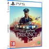 Okładka gry "The Precinct Standard Edition" na PS5 przedstawia ilustrację policjanta w mundurze na tle miasta, z radiowozem i helikopterem. Widoczne są logotypy "Fallen Tree Games" i "Microids", a także oznaczenie wiekowe 18+ oraz adres strony www.pegi.in