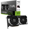 Pudełko karty graficznej z napisem "ASUS DUAL Series" oraz "GeForce RTX 5070" zawiera grafikę przedstawiającą kartę z dwoma wentylatorami. Na pudełku widoczne są również informacje: "OC Edition", "12GB GDDR7 Memory", "PCIe 5.0 Express Support", "DLSS 4 | 