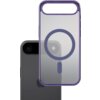 Przezroczyste etui z fioletową ramką i okrągłym wzorem na środku jest nałożone na ciemny telefon. Na etui widoczny jest duży okrąg z pionowym paskiem poniżej.