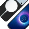 Etui w kolorze grafitowym z okrągłym, białym elementem na tylnej części, obok którego znajduje się smartfon z wyświetlaczem pokazującym animację ładowania. Na ekranie telefonu widoczny jest napis "38% Charging" oraz symbol błyskawicy.