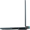 Laptop z otwartym ekranem wyświetla obraz przedstawiający białą, futrzastą postać z rogami na tle zimowego krajobrazu. Na obudowie pod ekranem widoczny jest napis "ALIENWARE".
