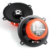 Dwa głośniki samochodowe, jeden widoczny od przodu, drugi od tyłu z widoczną etykietą: "DCX 130.3 80W 4Ω dieci HERTZ Manufactured by elettromedia". Głośniki mają czarne membrany i pomarańczowe obudowy.