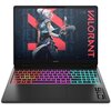 Laptop z kolorową klawiaturą podświetlaną w różnych barwach, na ekranie wyświetlona jest grafika z gry "Valorant" z widocznym napisem "VALORANT" po prawej stronie. Na obudowie laptopa znajduje się logo "OMEN" oraz oznaczenie "916".