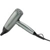 Suszarka do włosów w kolorze metalicznym z czarnymi elementami, z widocznym logo "BaByliss" na obudowie. Urządzenie ma ergonomiczny uchwyt i długi przewód zasilający.