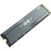 Na zdjęciu widoczny jest dysk SSD z szarym radiatorem, na którym znajduje się napis "POWER M.2 PCIe SSD" oraz logo "SP". Dysk ma złącze M.2 z widocznymi złotymi stykami.