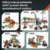 Na zdjęciu widoczne są cztery zestawy klocków LEGO z serii Jurassic World, każdy oznaczony numerem: 76970, 76973, 76976, 76975. Na górze zdjęcia znajduje się tekst: "Odkryj więcej zestawów LEGO Jurassic World, sprzedawanych osobno".