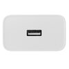 Biały prostokątny korpus ładowarki z centralnie umieszczonym portem USB. Powierzchnia jest gładka, a port otoczony jest delikatnym wgłębieniem.