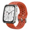 Na zdjęciu znajduje się smartwatch z prostokątną tarczą, wyświetlający datę "THU FEB 08" oraz wskaźniki: tętno 156, poziom naładowania 78, i symbol słońca z liczbą 92. Urządzenie ma pomarańczowy, perforowany pasek i metalową obudowę z dwoma przyciskami z 