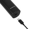 Czarny trymer z widocznym logo "MANTA" na obudowie oraz portem ładowania. Obok znajduje się kabel z końcówką USB-C.