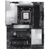 Płyta główna z widocznymi elementami takimi jak gniazdo procesora, sloty RAM oraz złącza PCIe, z oznaczeniami "MSI" i "PRO SERIES". Na płycie znajduje się napis "PRO X670E-P WIFI" oraz logo "MSI".