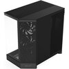 Czarna obudowa komputerowa z przezroczystym panelem bocznym i siatkowym frontem, za którym widoczne są wentylatory. Na dolnej części frontu znajduje się logo "NZXT".