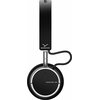 Czarne słuchawki nauszne z widocznym logo "beyerdynamic" na pałąku oraz napisem "AVENTHO 100" na nausznicy. Słuchawki mają elegancki, nowoczesny design z metalicznymi akcentami.