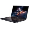 Na zdjęciu widoczny jest laptop z podświetlaną klawiaturą i ekranem wyświetlającym grafikę przedstawiającą statek kosmiczny wśród chmur i gwiazd. Obudowa laptopa jest ciemna, a na klawiaturze widać pomarańczowe podświetlenie.