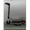 Hulajnoga elektryczna APRILIA E-SRZ 20km 300W 8.5" Biało-czarno-czerwony Wyposażenie Instrukcja obsługi w języku polskim