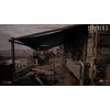 Na zdjęciu widać fragment gry "S.T.A.L.K.E.R. 2: Serce Czarnobyla", przedstawiający postapokaliptyczny krajobraz z drewnianą konstrukcją i postacią trzymającą broń. W prawym górnym rogu znajduje się logo gry z napisem "S.T.A.L.K.E.R. 2: Heart of Chornobyl