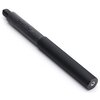 Czarny monopod o gładkiej powierzchni z widocznym napisem "OSMO" na jednym z segmentów. Produkt ma metalowe zakończenie z gwintem na jednym końcu.