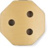 Ośmiokątny cajon w jasnym kolorze drewna z trzema okrągłymi otworami na powierzchni. Otwory ukazują ciemniejsze wnętrze instrumentu.