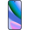 Na zdjęciu widoczny jest smartfon z wyświetlaczem wypełnionym abstrakcyjną grafiką w odcieniach niebieskiego, zielonego i różowego. Urządzenie ma cienkie ramki i centralnie umieszczony aparat przedni w górnej części ekranu.