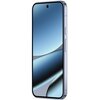 Smartfon z dużym ekranem o przekątnej 6,8 cala, z cienkimi ramkami i centralnie umieszczoną przednią kamerą w górnej części wyświetlacza. Obudowa jest w kolorze księżycowej szarości, a na boku widoczne są przyciski.