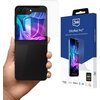 Na zdjęciu widoczny jest telefon z nałożoną folią ochronną oraz opakowanie produktu. Na opakowaniu znajduje się logo "3mk" oraz napis "SilkyMatt Pro™ Silky touch, ensures full protection".