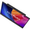 Przedstawiony jest monitor z wyświetlaczem o żywych kolorach, na którym widnieje napis "ASUS ProArt". Obudowa monitora jest ciemna, a na ramce znajdują się przyciski i logo "ProArt".