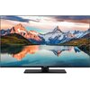 Telewizor wyświetla obraz górskiego krajobrazu z ośnieżonymi szczytami odbijającymi się w spokojnej tafli jeziora. Na dolnej ramce telewizora widoczne jest logo "Panasonic".