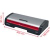 Na zdjęciu znajduje się laminator z widocznym napisem "Series 2" oraz "GBC" na obudowie, w trakcie laminowania dokumentu. W tle widać nowoczesne wnętrze z okrągłym stołem i zielonymi siedziskami.