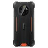 Czarny smartfon z pomarańczowymi akcentami, widoczny od tyłu, z czterema obiektywami aparatu i napisem "Blackview" na środku obudowy. Na górze obiektywów znajduje się napis "SAMSUNG CAMERA".