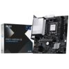 Na zdjęciu znajduje się płyta główna z oznaczeniem "PRO H810M-B" oraz pudełko z napisem "MSI PRO H810M-B Intel Motherboard". Na pudełku widoczne są również logotypy MSI oraz Intel, a także napis "MADE FOR AI PC".