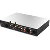 Srebrny przetwornik C/A z różnymi złączami na tylnej ściance, w tym wejściami koaksjalnymi, optycznymi, USB oraz wyjściami audio RCA i XLR. Na urządzeniu widoczne są napisy: "AC 100-240V, 50/60Hz Max 15W", "TRIGGER", "UPDATE", "USB", "LAN", "HDMI ARC", "C
