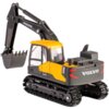 Model zabawkowej koparki w kolorze żółtym i czarnym z widocznym logo "VOLVO" na ramieniu i tylnej części pojazdu. Na boku kabiny znajduje się oznaczenie "EC140E".