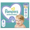 Opakowanie pieluch jednorazowych z napisem "Pampers active baby" oraz informacjami o rozmiarze 5 dla dzieci o wadze 11-16 kg, zawierające 111 sztuk. Na opakowaniu widoczne są również ikony i napisy dotyczące ochrony skóry oraz aprobaty dermatologicznej.