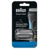 Opakowanie produktu zawiera napis "BRAUN Shaver Head Series 3+ Get back 100% performance*" oraz zdjęcie głowicy golarki z widocznymi elementami tnącymi. Na dole opakowania znajduje się informacja "Replace every 18 months" oraz "Made in Germany" z flagą Ni