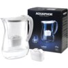 Przezroczysty dzbanek filtrujący z białym wkładem jest ustawiony obok opakowania z napisem "AQUAPHOR water filters LAGO FILTER JUG tritan from eastman 3.8 L". Przed dzbankiem leży dodatkowy biały wkład filtrujący.