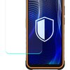 Na zdjęciu widoczny jest telefon z pomarańczową obudową, na ekranie którego znajduje się niebieski wzór z białą tarczą. Obok telefonu umieszczone jest przezroczyste szkło ochronne.