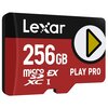 Czarno-czerwona karta pamięci z białym napisem "Lexar" na górze, poniżej duży napis "256GB", a obok niego mniejsze napisy "microSDXC I", "EX", oraz "PLAY PRO". Po prawej stronie znajduje się żółty trójkąt w białym okręgu.