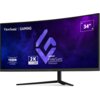 Monitor o zakrzywionym ekranie z logo "ViewSonic" i napisami: "GAMING", "1500R CURVED", "2K UWQHD", "AMD FreeSync Premium" oraz "34"". Tło jest w odcieniach fioletu z abstrakcyjnym wzorem.