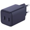 Czarna ładowarka sieciowa z dwoma portami USB-C oznaczonymi jako "USB-C1" i "USB-C2". Wtyczka jest typu europejskiego z dwoma metalowymi bolcami.