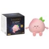 Pudełko z napisem "innoGIO GIOpeach Silicone Night Light" oraz "soft silicone" obok silikonowej lampki nocnej w kształcie brzoskwini z zamkniętymi oczami i uśmiechem. Na pudełku widoczne są również symbole funkcji lampki oraz oznaczenie modelu "GIO-148".