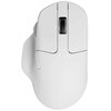 Biała mysz komputerowa z dwoma przyciskami i czarnym kółkiem przewijania na środku. Produkt ma ergonomiczny kształt z wyraźnym miejscem na kciuk.