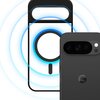 Na zdjęciu widoczne jest przezroczysto-czarne etui z serii XLINE MagSystem Guardx, zaprojektowane dla Google Pixel 10 Pro XL, z wyraźnym okrągłym wzorem na środku. Obok etui znajduje się fragment tylnej części telefonu z logo "G" oraz trzema obiektywami a