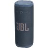 Niebieski głośnik mobilny z widocznym logo "JBL" na siatkowanej powierzchni, posiada przyciski sterujące na górze obudowy.