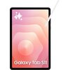 Tablet z wyświetlaczem o gradientowym tle w odcieniach różu i pomarańczu, z białym rysikiem umieszczonym obok ekranu. Na ekranie widoczny jest napis "Galaxy Tab S11" oraz kilka białych gwiazdek w rogu.