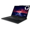Na zdjęciu widoczny jest czarny laptop z podświetlaną klawiaturą, na ekranie którego wyświetlany jest obraz z motywem gór i burzowego nieba. W prawym dolnym rogu ekranu znajduje się logo "Lenovo LEGION".