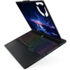 Na zdjęciu widoczny jest otwarty laptop z podświetlaną klawiaturą w kolorach tęczy. Na ekranie wyświetlany jest obraz z motywem górskim i logo "Legion".