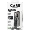 Opakowanie produktu z napisem "CARE by PanzerGlass" oraz "SMOKEY CASE For Apple iPhone 17" przedstawia przezroczysto-czarne etui z okrągłym wycięciem na MagSafe. Dodatkowe informacje to "Sophisticated Smokey Black", "MagSafe compatible", "4.8 meter drop t