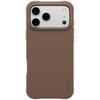 Brązowe etui na telefon z trzema wycięciami na aparaty i napisem "CARE" w dolnej części. Produkt jest przeznaczony do Apple iPhone 17 Pro Max i posiada funkcję MagSafe.